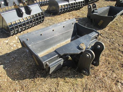 hydraulic tilt ditching bucket